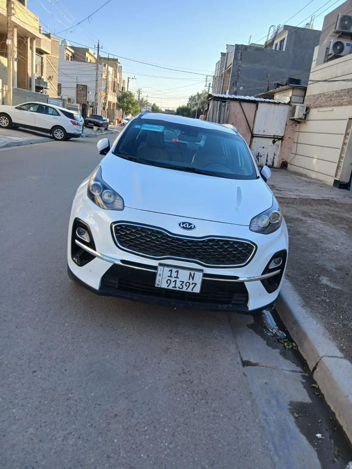 سبورتج 2020 جديد خليجي ماشيا 72 الف السياره جديده مكفوله ربع الدعاميه صبغ ابيع على السونار حساسات  تحكمات نفكيشن شاشه كبيره السعر188 ورقه رقم بغداد سنويه جديده هزه جديده بسمنا *********** السياره موجوده بالسيديه
