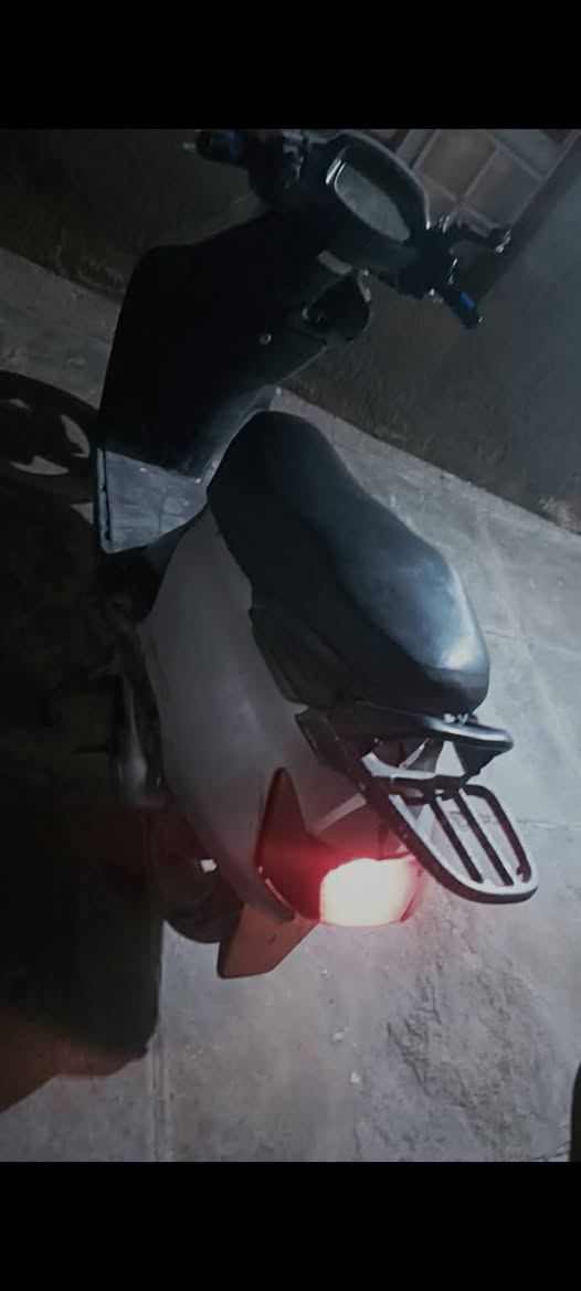 دراجة يباني لبيع سعر 325 وبيهة مجال. تفاصيل نتصال ***********
