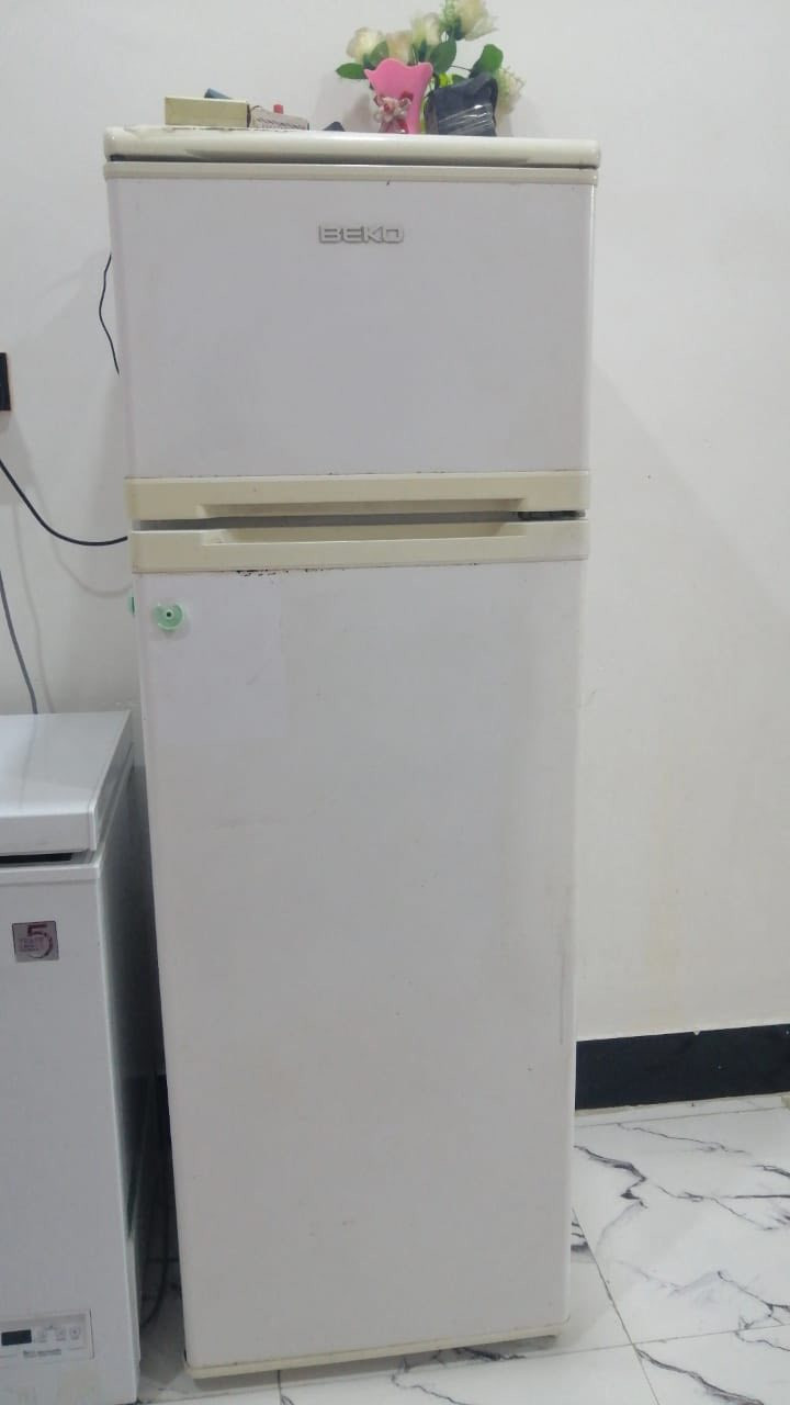 ثلاجه شرط تجميد سعر 120 مكان شطره ***********
