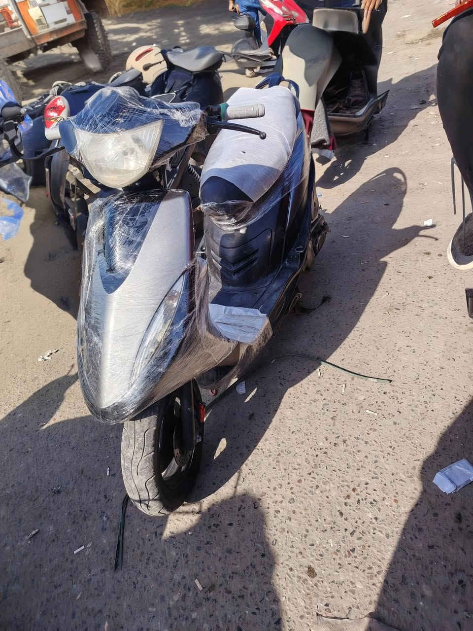 ماكس عدله ما مفتوح بيه برغي دراجه جديده كفاله مكينه بل جيس خرسه مكان بصره ***********
750 بيه مجال
