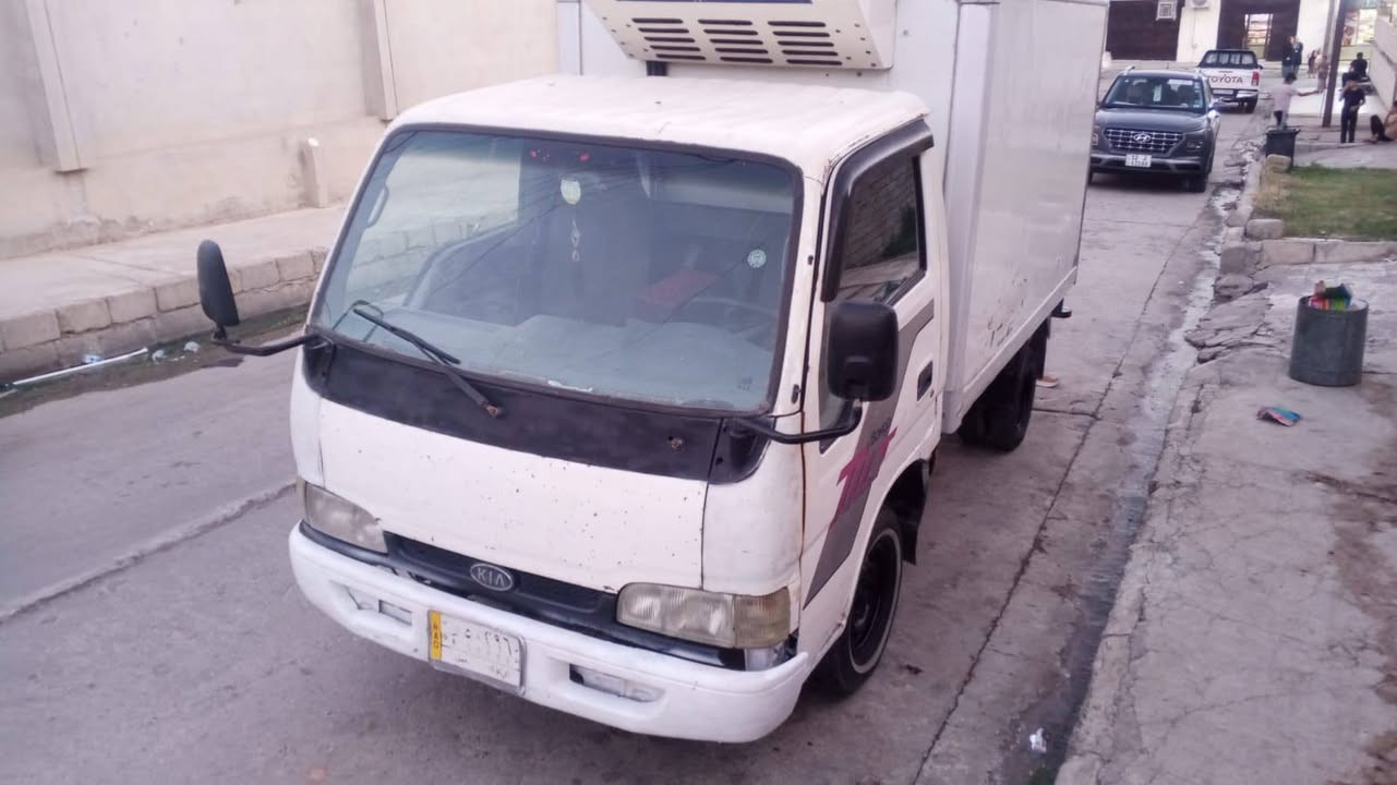 سلام وعليكم. كيه فوتيرا براد موديل 98 سيارة جازه عل شغله بس ستر الله سيارة مجهزا يعني مكمل السياره ماجانت هيجي ابيع تخث السياره بجهك عل هزا تهز السيارة تحول بسمك مباشر. خوش خوان السياره جهازا السعر مل سياره 55 ورق اني مل الموصل  اسياره قمها كركوك  تمام خوان هاي رقمي *********** رجان المشراي لا يجي ينطي كلام راسي  تحياتي الجميع
