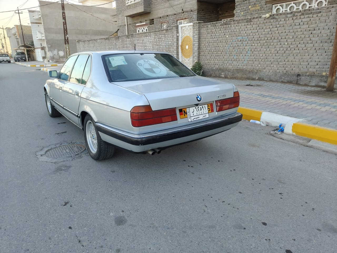 السلام عليكم اخوان 🩶
BMW موديل 1991 حجم 735i
رقم انبار مشروع وطني تحويل مباشر باسمي مكينه كير VVT مكفولات 
تبريد ثلج ويه سويج تخم تاير حداديه امامي خلفي كله جديد سياره جاهزه ومال بيت جني مصبوغه عام جماليه شرط بدون ضربه 
كهربائيات كلهه شغاله دواخل جديده 
العنوان واسط السعر 53 وبيه مجال 
رقم الهاتف ***********
***********
