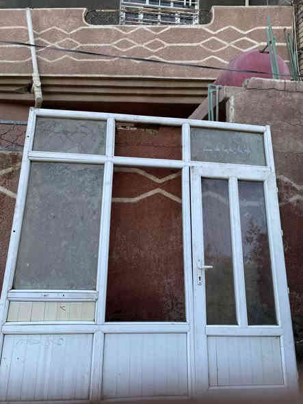 البيع جامخانه مال محل 
طول ٢٥٠ 
العرض٢٥٠
***********
