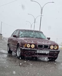 بي ام 520 • موديل ١٩٩٣ • قير عادي