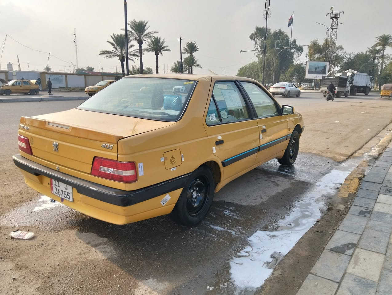 سلام عليكم سياره بيجو لميس موديل 15 سياره كفاله من الظربه من تبديل كير مكينه جدد  دوشمه تبريد ثلج خير من الله صدر امامي خلفي جديد سياره بسمي مكاني بل حسينيه مال راشديه تصال بل رقم *********** سعر 45 بيهة مجال
