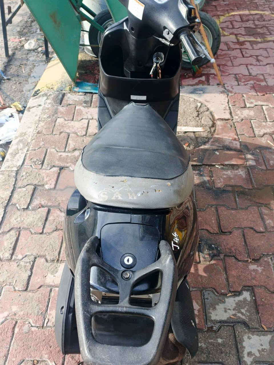 دراجه ساسوكي للبيع
شرط محرك مامفتوح سلف كهربائيات كلها شغاله السعر 250بي مجال قليل الرقم***********متواجد واتساب
