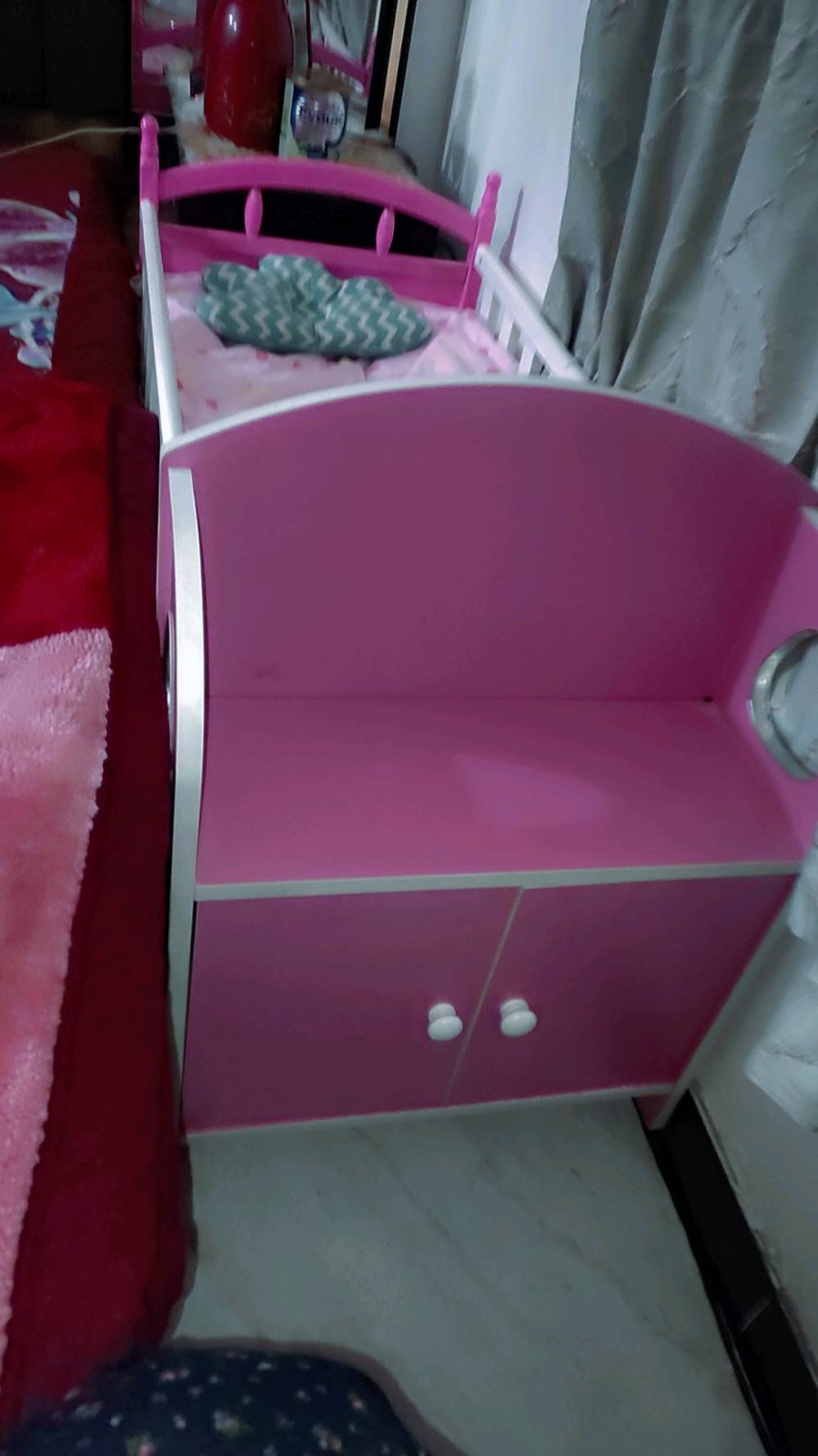 استخدام شهرين فقط 
مكانهه بياع شرطه رابعه 
واتساب فقط 