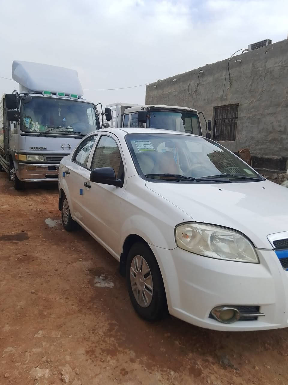 السلام عليكم للبيع افيو موديل 11 مكفولة ماكينتها خير من الله حداديه جديده تخم تاير تحويل مباشر شاشه ***********
