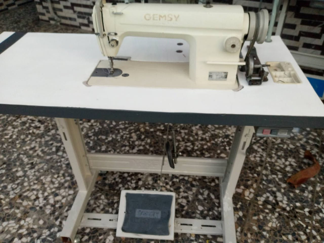 جمسي حفر ناعمه ممتازه جدا مكانه الشعب السعر 185 توصيل ماعدنه


**إذا كنت صاحب هذا الإعلان وتريد حذفه لأي سبب، رجاءا أرسل رسالة إلى الدعم الفني**