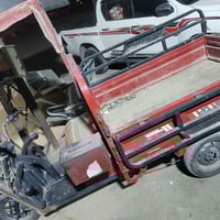 دراجة كهربائية • بطاريات جديدة • قفل