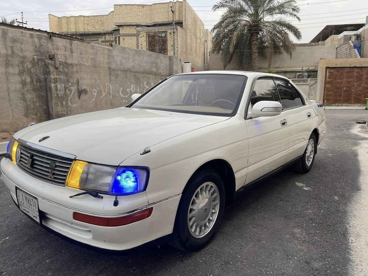 السلام عليكم بطه متصل رقم بصره تحويل ثاني يوم سنويه جديده مكفوله من الكص فقط ( نقل جثه ) مكينه وكير اثنين ونص بل كارتون كهربائيات كلها شغاله تخم تاير حداده جديده السيآره جاهزه من كلشي دواخل جديده مآبيها نقص ولأ برقي العنوآن البصرة السعر 43 الهاتف ***********
***********
