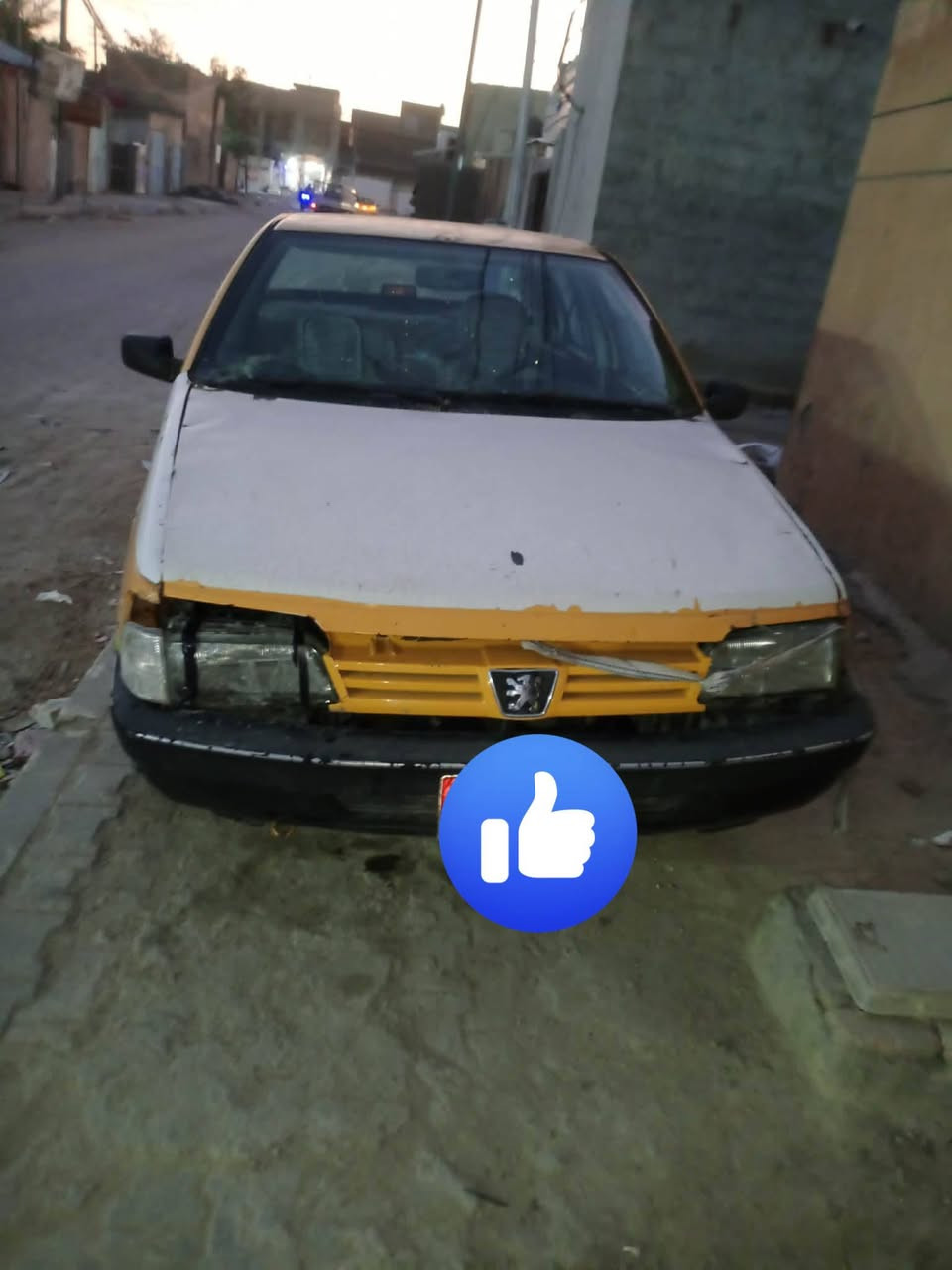 السلام عليكم للبيع بيجو روه موديل 2010رقم نجف الماني مكينه وكير وتايرات سياره شغاله السعر 800وبيه مجال الشراي العنوان كربلاء الاتصال على الرقم الموجود ***********
