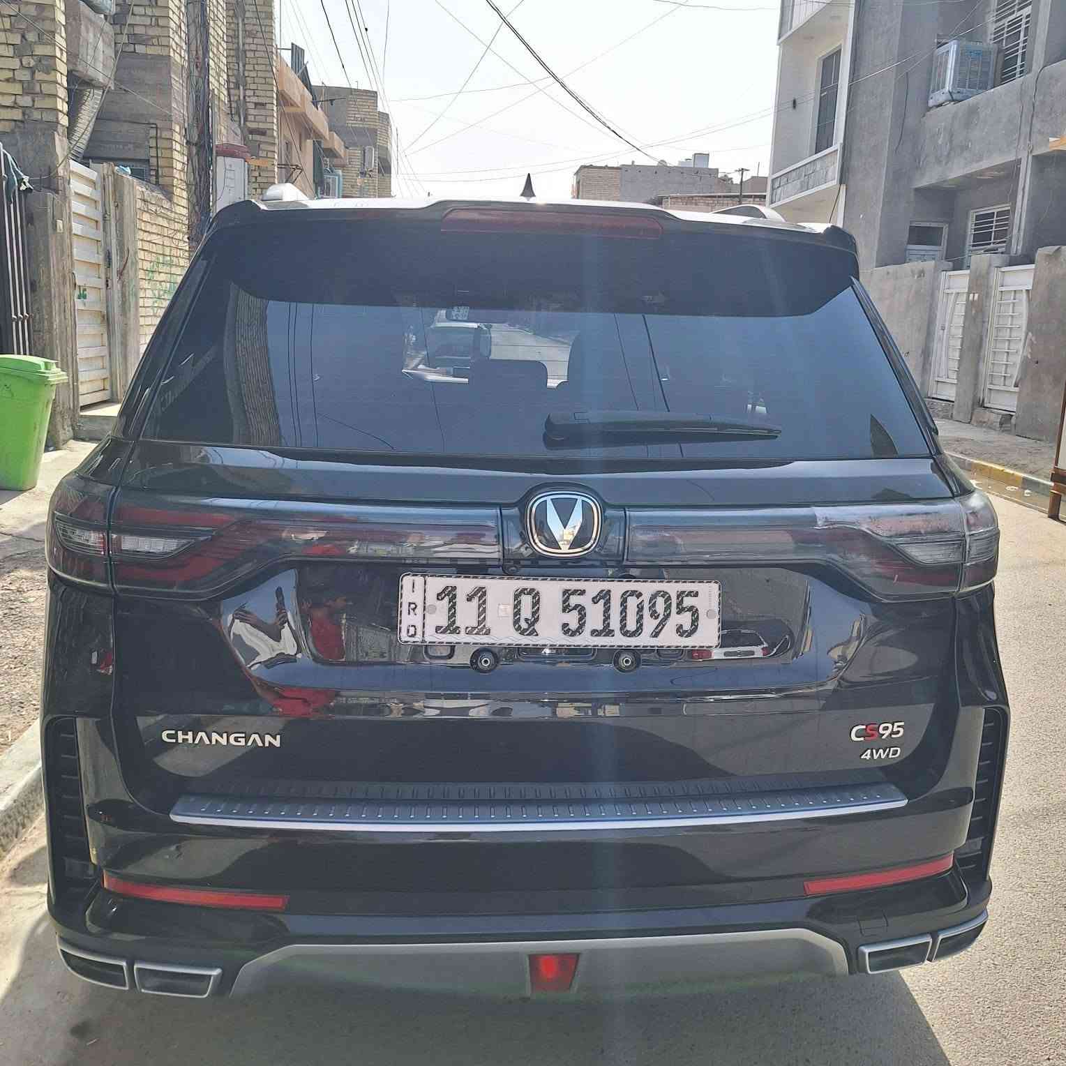 السلام عليكم شانجان SC95 2025 رويال
ماشيه 24الف ✅
كفاله رقم بغداد تحويل ثاني يوم ✅ 
كشنات جلد ملكي✅
تشغيل عن بعد✅
هواي هواي مواصفات بيها مكاني بغداد حي الجهاد 
***********
***********
