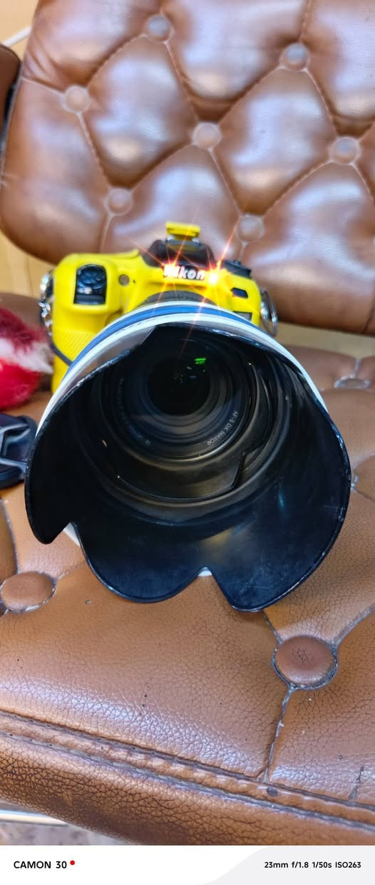 كامره للبيع نيكون دي 7500 استعمال شخصي
ملحقاته .. كارتون..كيبل ..حزام كتف..حتى القرص وياه دفتر معلوماته 
نضيفه كلش 
نضافته 95٪
تصويره فيديو 4k
لاستفسار ع رقم ادناه 
***********
