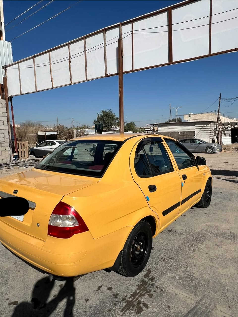 السلام عليكم.    
سياره طيبه 2015  رقم بابل   
كفاله عامه سياره خير من الله كير ومحرك مكفول  صدر جديد   تخم تاير جديد سياره جاهزه على آخر حبابه. 
سياره  مسدده هيئه وغرامه وكلشي ما مطلوبه لو الف 
 تحويل ثاني يوم 
انطيك سياره جاهزه من كلشي مابيها نقص لو برغي 

السعر 42 وبيها مجال 

للاتصال ‭٠٧٨٠ ٥٣٤ ٤٣٢٣‬
