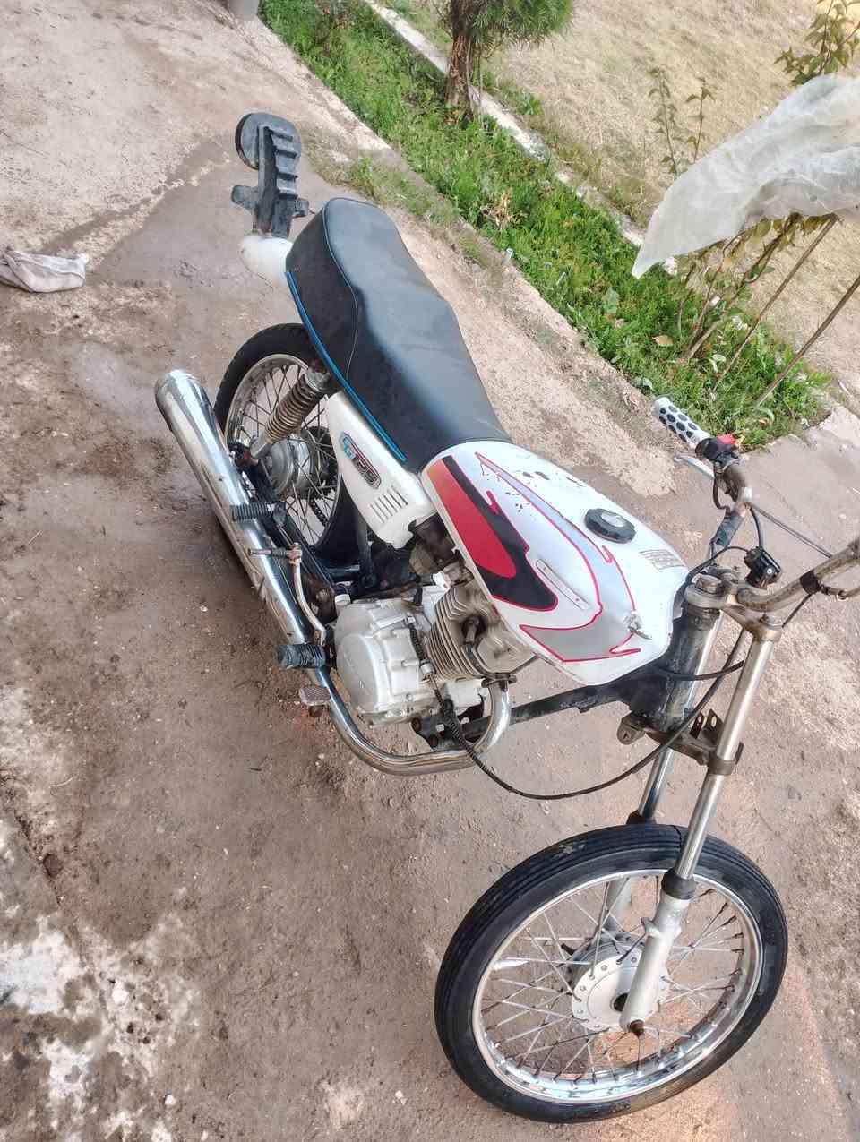 دراجه اربع دراجه حلو وخير من الله سعرع 250وبيه مجال مكاني طويريج دراجه عوزه تفيلس وبيه نضيح قليل من جبنه ***********ابيع هال موجود كلك مكفوله
