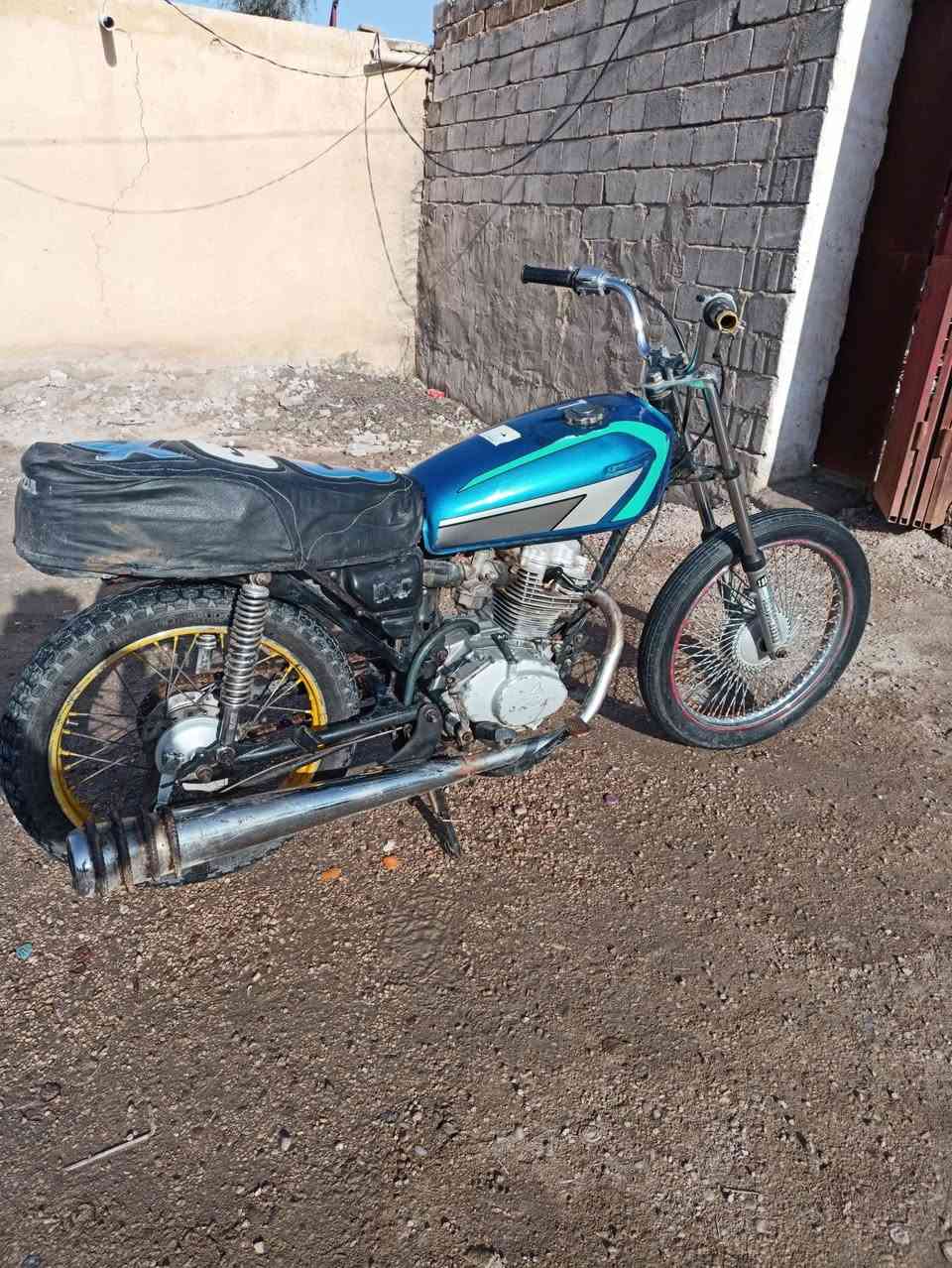 السلام عليكم دراجه للبيع السعر200 الدراجه حلوه مكاني كوفه عباسيه متواجدخاص وهاذه رقمي***********
