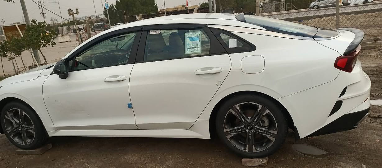 كي فايف مديل 2021
كفاله عامه بيه كد شبر بارد 
اباب السايق فقط
السياره فول عده البصمه
ماشيه 64 
عنوان السياره الناصريه
حي العسكري 
تخم تاير 
حداديه بلاد
باتري جديد 
ابسمي واني خادم لطيبين
***********
السعر 215 بيه شويه مجال
