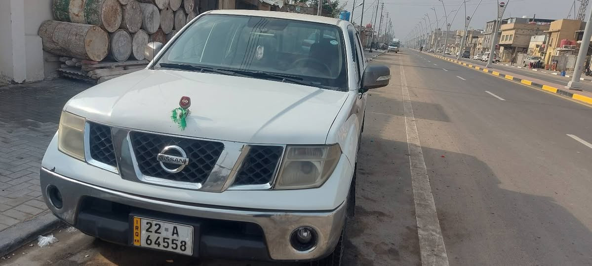 نيفاره للبيع. رقم اربيل
سنويه28.هزه+ غرامات
صفر. وكاله بسمي
موديل9كيرعادي محرك
مفتوح تبريد+تدفئه
السياره جاهزه. 
95وبيهامجال بسيط. 
***********
