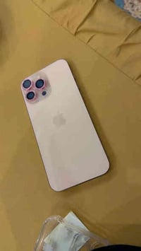 مرحبا . آيفون 16 برو ماكس للبيع💸 ذاكره 256 بطاريه 94🔋 عدد الدورات الشح...