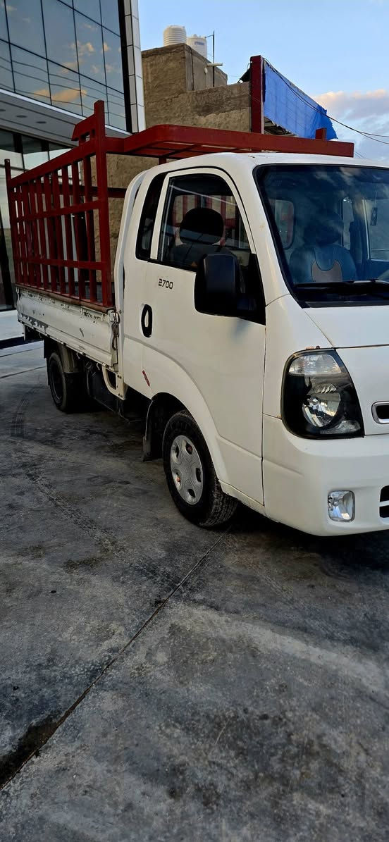 كيه بنكو 14 جديده بمعنه الكلمه بيه باب الصدر صبغ وجاملغ الصغير فقط رقم بابل سياره محرك وكير وصدر كله جديد ماناقصه برغي جاهزه للشغل مكان بابل السكندريه مجمع الشراي يتصل ويدلل برسم الخدمه  علمن التواصل معه خط الاسيا فقط وليسه بصفحه مكلف بنشر ***********
