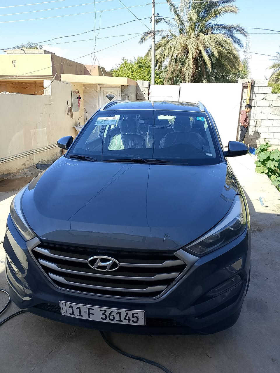 توسان موديل 18امريكي ضرر باب سائق . سياره جديده  جاهز من كلش السعر 145وبيه مجال بسيط ***********
