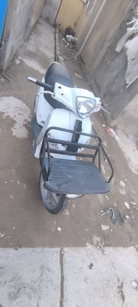 عندي هاي الدراجة للبيع او مراوس كله شغالة مابي اي نقص 07822700770