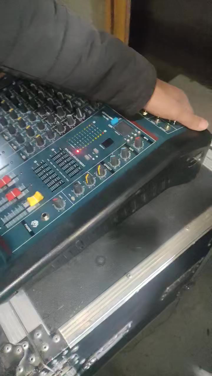 للبيع مكسر خطين كسر الزيرو 800وات ربنا يبارك لصاحب النصيب
01127698796


**إذا كنت صاحب هذا الإعلان وتريد حذفه لأي سبب، رجاءا أرسل رسالة إلى الدعم الفني**