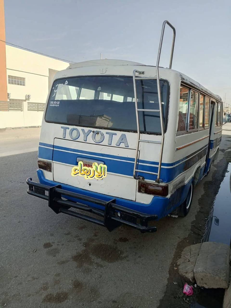 كوستر للبيع محرك كير خير من الله السياره شرط الوكاله رقم صاحب السياره ***********مكان السياره كركوك
