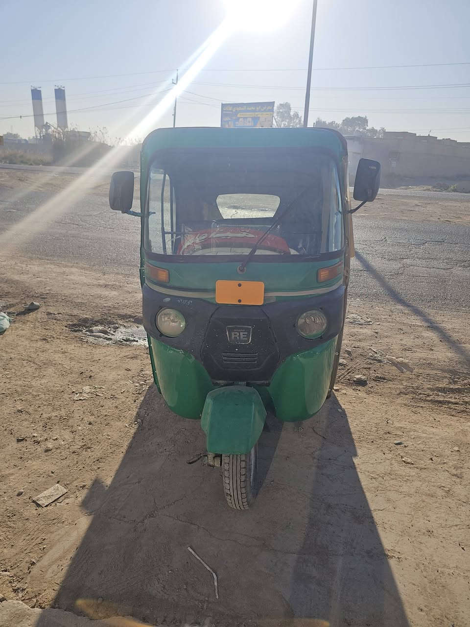 السلام عليكم شباب تكتك للبيع موديل 22 جاهزه من كلش وراق تفكل بل الترقيم  سعر6600 مكان يغداد النهروان ***********
