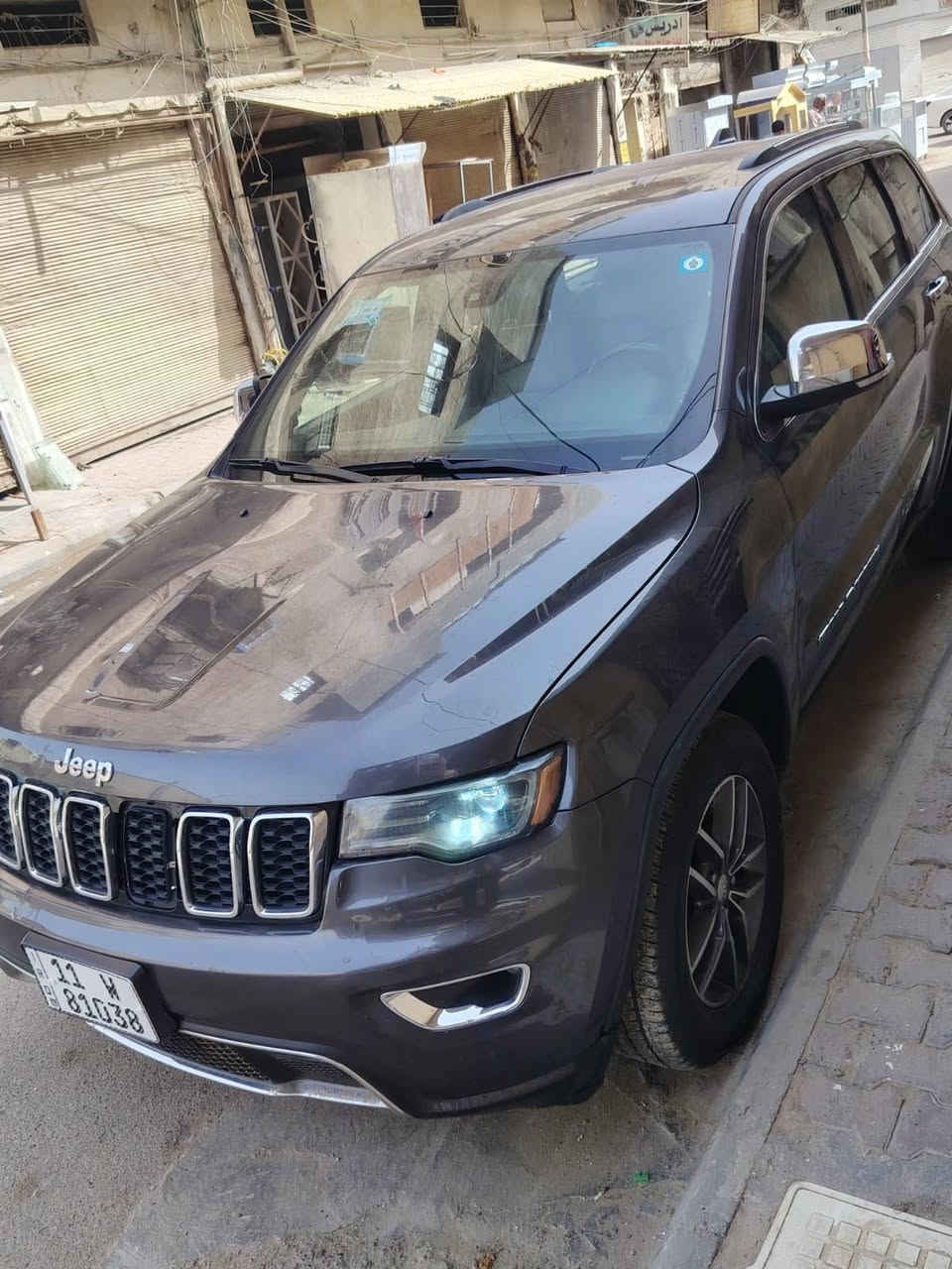 ياالله  للبيع او مراوس

جيب موديل 2017 فوللمتتد

حادث سيره بابين  بدون ايرباك 

ماشيه 99 

مكان السيره بغداد الكر خ

السعر 180 

***********

موجود موتساب

