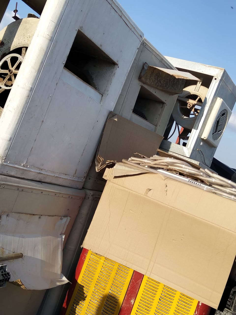 للبيع كلمن وسعره ***********
