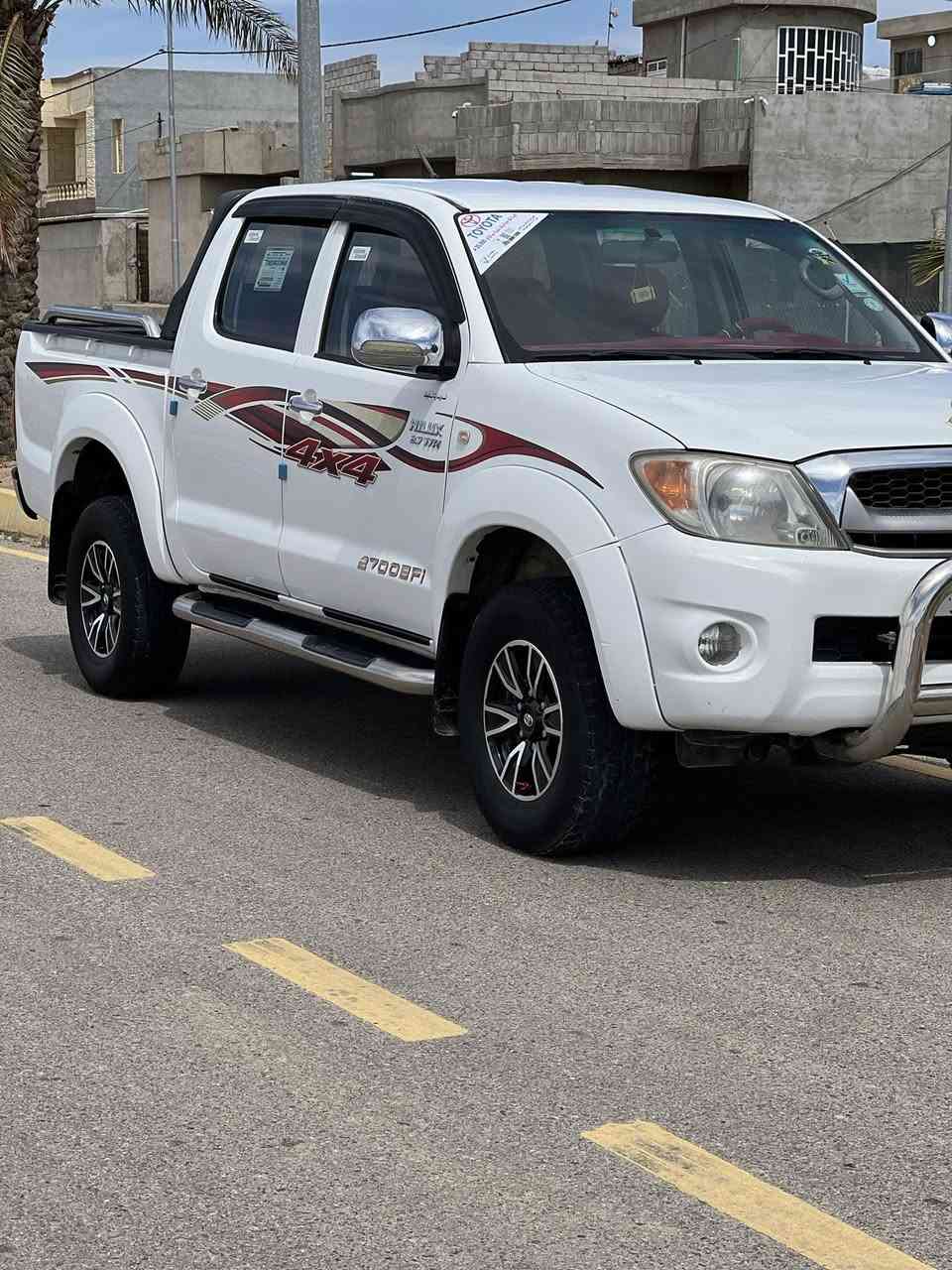 السلام عليكم تيوتا هايلوكس
موديل 2007 دبل اكسل
كفاله عامه 
كلها بشرط 
رقم دهوك 
إني الشرعي 
رقم وسنويه جديد 
وشرط التحويل 
***********
