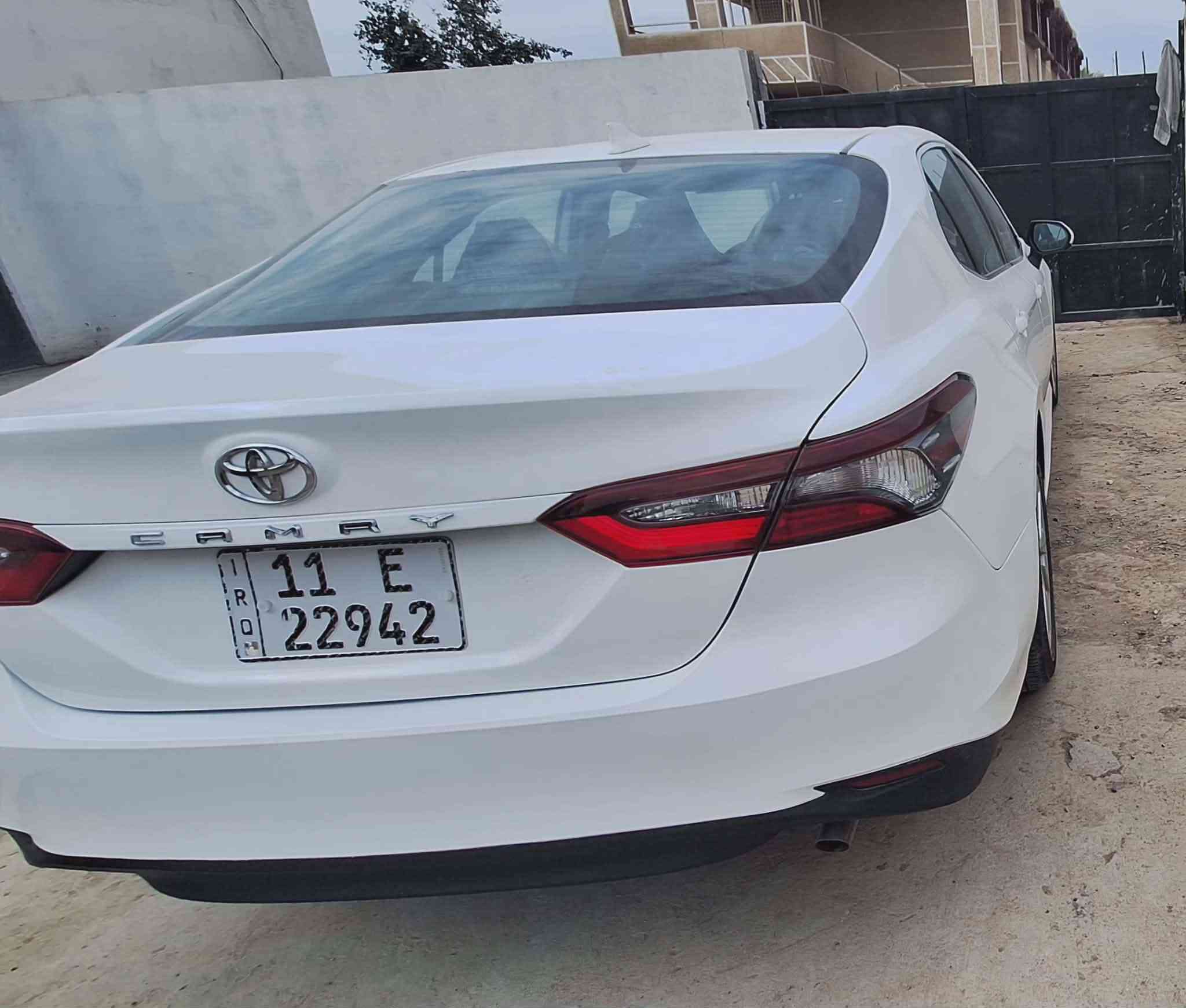 ارخص كامري كامري موديل ٢٠٢٤ حادثها موضح بصور بدون ايرباك مكفوله حتى من الشخط سياره جديده ع وضع الشركه مرقمه وحتى اهنا بعراق ما ماشيه بعدها ع مشي امريكا مكاني بغداد والسعر ١٩٥  باداد حي العامل ‭٠٧٨٢ ٢٥٢ ٧١٦٦‬
