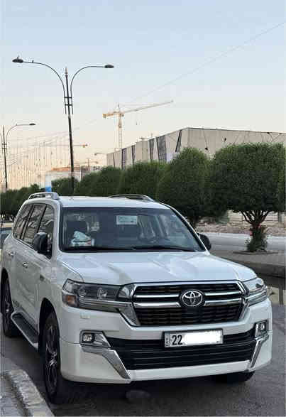 لاندكروز 2021 كراند تورنك فول 1/1 باب اول 
GXR v6 4000 المرغوب 
السعر 585 ورقة وبيها مجال 

بحرينية داخل قرميدي  وصاج  خشب حقيقي ماشية 66 الف كيلو 

السياره مكفوله من الصبغ حتى الدعاميات 
بيها مكان صغير بارد ورصعات ثنين مسحوبات 

عداد السرعة ( دجتل ) ليزري 3 أنماط قيادة مختلفة 

5 كامرات 360 درجة 

8 ايرباك 

داخل جلد قرميدي اصلي وخشب 

دبل كشن كهرباء 

كشن السائق 3 حركات

دبل ماوس  وماوس 3 مال كاميرات 

تشغيل عن بعد 

ثلاجة 

فول تحكم استيرن 

3 شاشات 

شاشه اصليه 

الباب الخلفي كهرباء دبل جكگ 

بصمه تشغيل دبل بصمة

 مري شفط اوتو وترحيب واشاير لكزز بلاد 

هوك خلفي 

حساس امامي خلفي 

زراك لايت ولايت زنون 

مراية كهرباء وبوصلة وتعزل الضوء 

تخم تايرات جديد 

رقمها اربيل باسمي شخصيا 

مكان السياره بغداد المنصور 

السيارة صيانة كامل وكل الدهن يم الحسام 

رقمي للاستفسار: ***********  اثير 
م. إبراهيم
