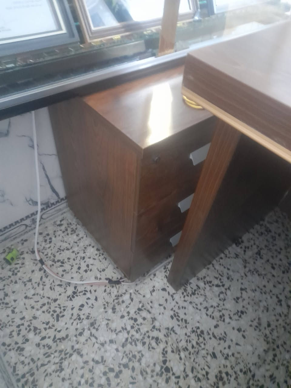 ميزمكتب البيع  الطول 160 العرض 60  3قطع 
بغداد


**إذا كنت صاحب هذا الإعلان وتريد حذفه لأي سبب، رجاءا أرسل رسالة إلى الدعم الفني**