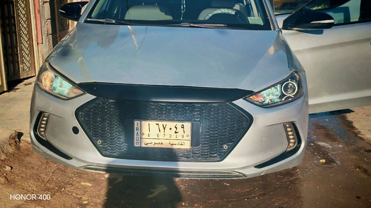 النترا موديل 18 وارد أمريكي ليبل واحد
ماشيه 81 الف 
بدون تبديل السيارة كفاله فقط صبغ مكانات مواصفات لادار بلاجكتور تحكمات استيرن جهتين مانع انزلاق ABS منضومه زنون

تخم تاير باتري جديد السعر 120 مكان السيارة ديوانيه الاتصال 
***********
‏‪0771 346 3635‬‏
