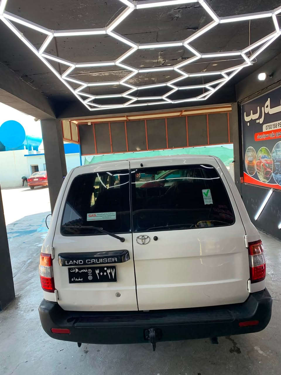 مؤنيكا  2003
حلووجه مالي مه ده نى به شه رت 
كيروو مه كينه به شه رت توندوو تؤلي 
به شه رت جوار تايه وو ويلى لؤكى بؤ
به ستراوه سه ياره كه كامل جائيزه 
ده بل ئه كسلى به شه رته سه وداش 
ده كه م شتيك به دلم بى 
نرخى 96كه لاو مه جاليكى كه م له رانيه م 
***********
