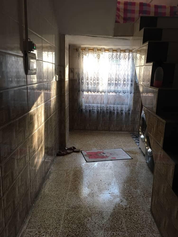 حصرياً لدى مكتب النعيمي للعقارات  

🏡للبيع – دار سكني في حي الميثاق 🏡

📍الموقع:حي الميثاق – قريب جداً من السوق والشارع العام، خلف نور ماركت.

✨ مواصفات العقار:
🔹 المساحة: 100 م²
🔹 الأبعاد: 10 × 10 م
 💥 ركن على شارعين.
🔹 سند رسمي.
🔹 غرفتا نوم.
🔹 هول.
🔹 استقبال.
🔹 مطبخ.
🔹 صحيات.
🔹 الدار صالح للسكن وفي موقع مميز قريب من جميع الخدمات.

📞 للاستفسار والمعاينة:

☎️ ***********
☎️ ***********

📍عنوان المكتب: 
الموصل – حي الكندي – شارع الحولي – قرب مصنع الكندي.

✨ العرض حصرياً لدى مكتب النعيمي للعقارات
ثقتكم أساس نجاحنا.
