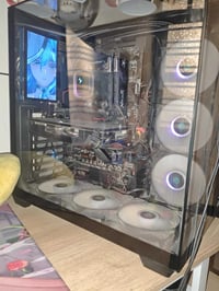 شون حبايب مكلف بنشر. pc للبيع الموصفات R7 3800x  Mbx570 msi gaming   R...