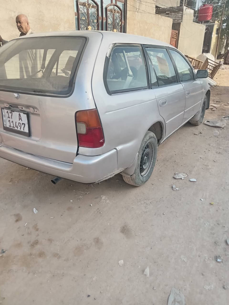 كورلا استيشن للبيع 45وبيها مجال ***********
