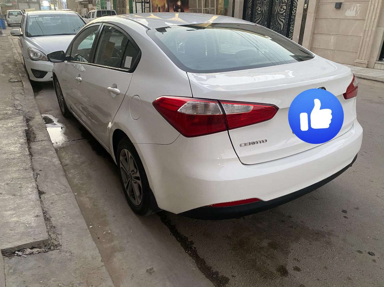 السلام عليكم سيراتو البيع موديل 2014 بيه صبغ بل سونار موجود هذه رقمي اتصل ***********  هذه مآبي واتساب سعره 110$ 
هذه رقم فقط واتساب ***********
