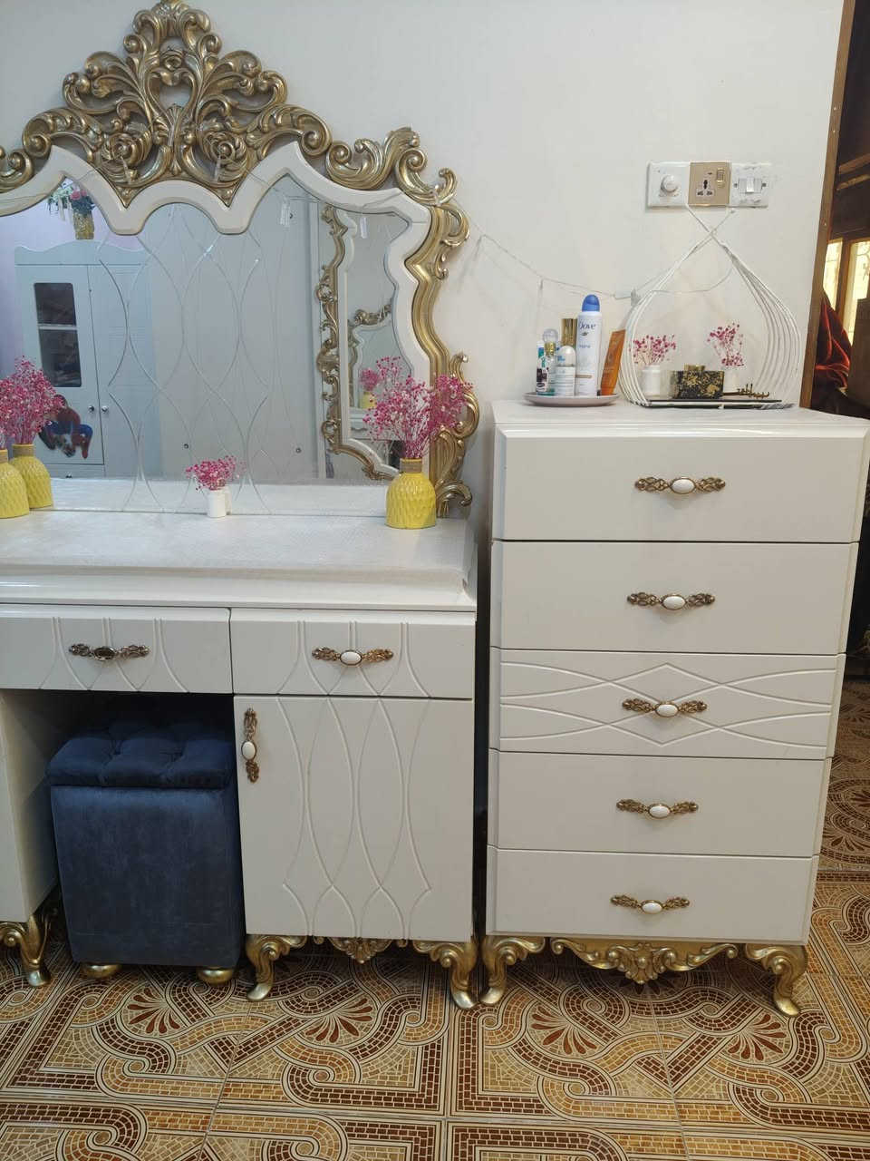 غرفة نوم للبيع اي استفسار خاص


**إذا كنت صاحب هذا الإعلان وتريد حذفه لأي سبب، رجاءا أرسل رسالة إلى الدعم الفني**