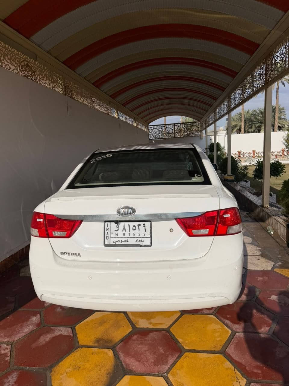 اوبتمة موديل ٢٠٠١٠ خليجي السعر  ١٢٥ يعني دفتر وخمسة وعشرين وبيهه مجال مكان السيارة رمادي حصيبة الشرقية.  ***********
