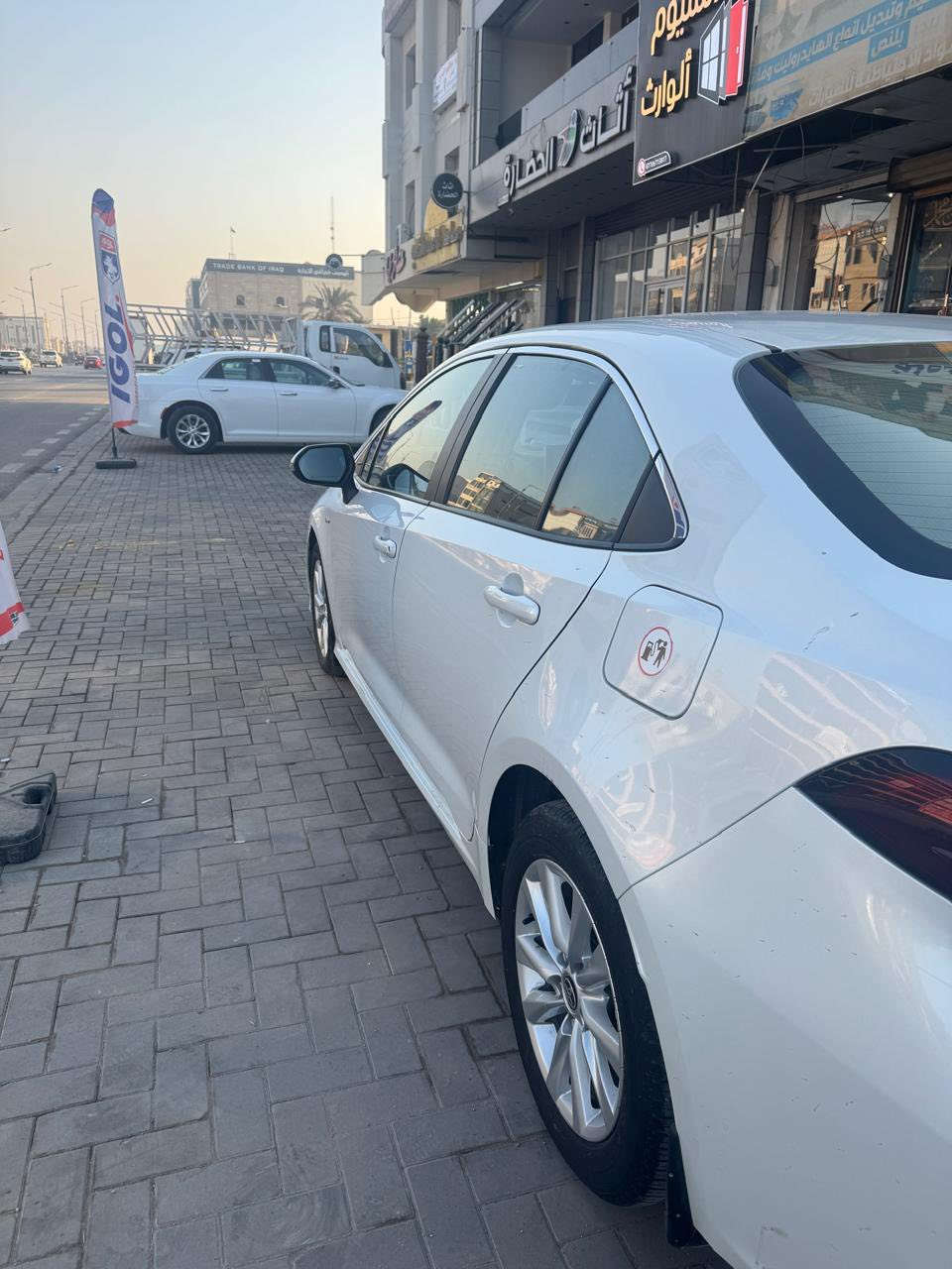 كورله مديل 24هاي برد مشتريها كفاله بالعراق صار بيها هذه الحدث مال ستوته سعر 175بيها مجال الشراي ***********
