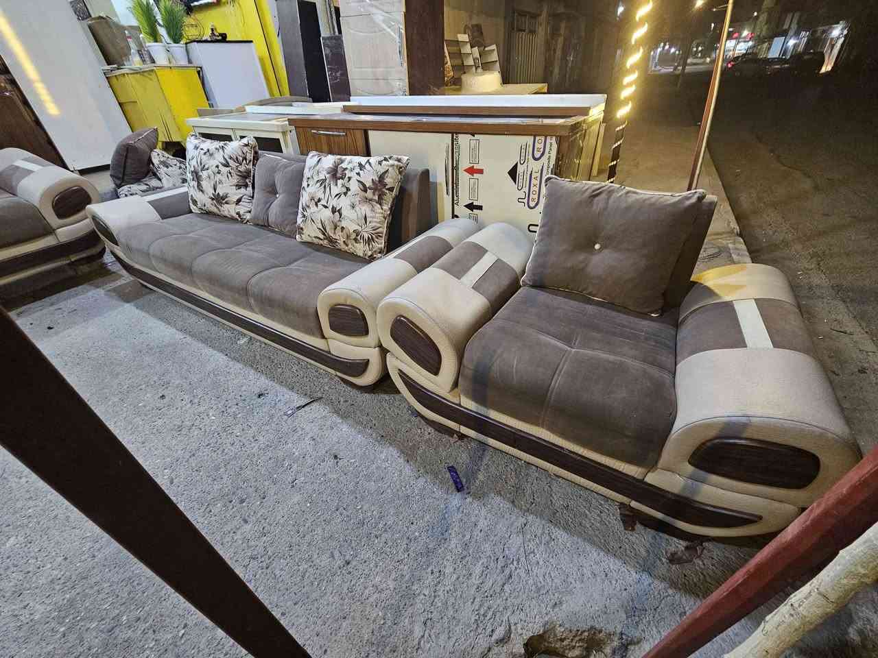 معرض عياض ويوسف قنفات خمس قطع ويا التوصيل سعر 350》***********》 كركوك, العراق

