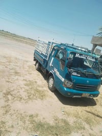 اسلام عليكم  كيا البيع موديل 2001 مكفول كفاله عامه محرك شاصي  كهربايات...