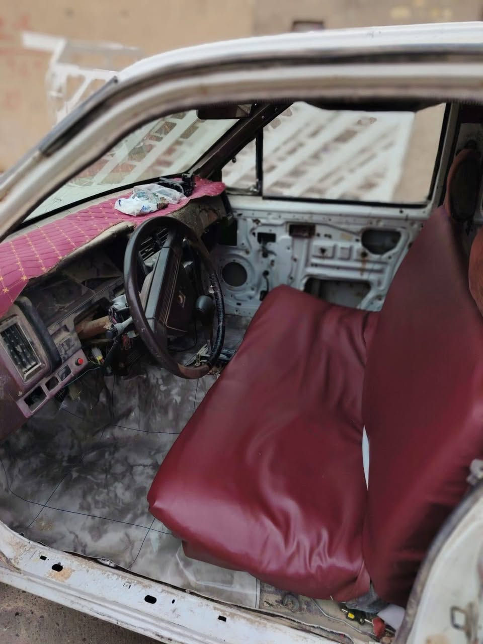 بيكب نيسان 1992 الرقم بصره معمره ستوه تنكجيه وصبغ مكينه محوره ونجي 
مكان السياره نجف السعر 35
رقم ***********
