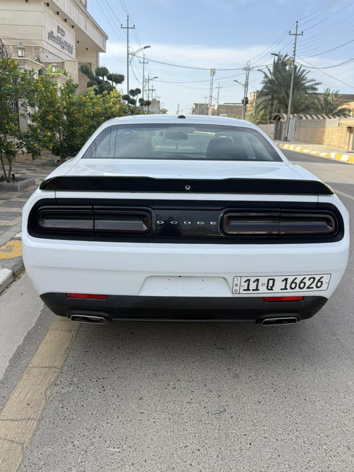 جالنجر جي تي ٢٠٢٢
معروفه مواصفات ال جي تي ٦ سلندر 
السياره نظيفه كولش وع ايدي 
حادثها جاملغ امامي جهة السايق فقط بدون لا ايرباك ولا دواخل ولا شواصي 
رقمها بغداد باسمي هزة جديده تحويل ثاني يوم 
واجه بيها كلير من امريكا ٣ قطع كلير فقط يعني لا حادث ولا شي وممكن ينشال وميبين ابد 

ماشية ٤٦ ميل مماشيه هواي بالعراق 
 سعرها ١٨٨ ورقه وبيها مجال 

***********
***********
