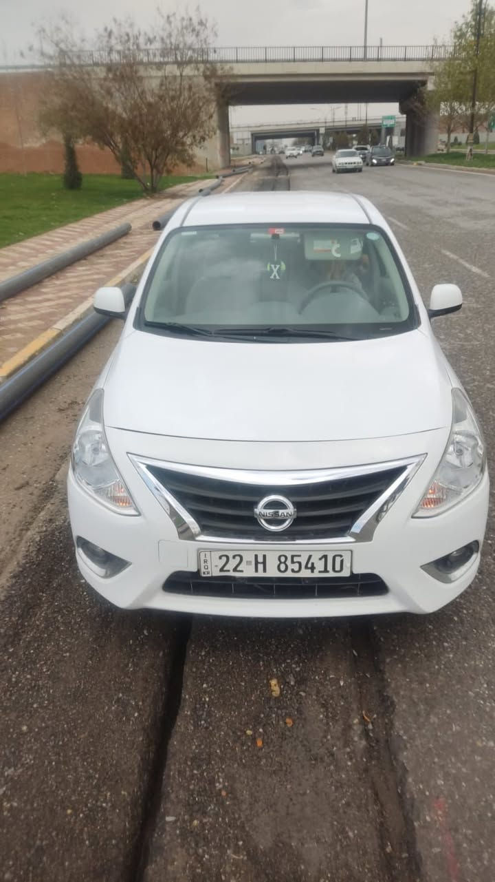 السلام عليكم 
سني هندي بليته زركه
موديل 2023 سيارة نقص مابيها نهائياً ماشية 70 الف سونار موجود رقم اربيل بأسم شركة وكالة سعر 115 بيها مجال بأسمي ***********
